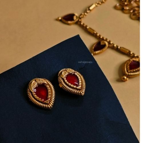 Palakka necklace